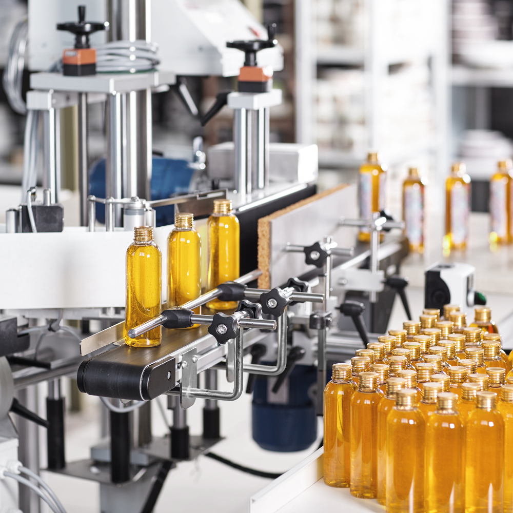 Bao bì hóa mỹ phẩm chịu tác động lớn trong vận chuyển và sử dụng, đòi hỏi chất lượng đóng gói, chiết rót và in ấn phải đạt chuẩn