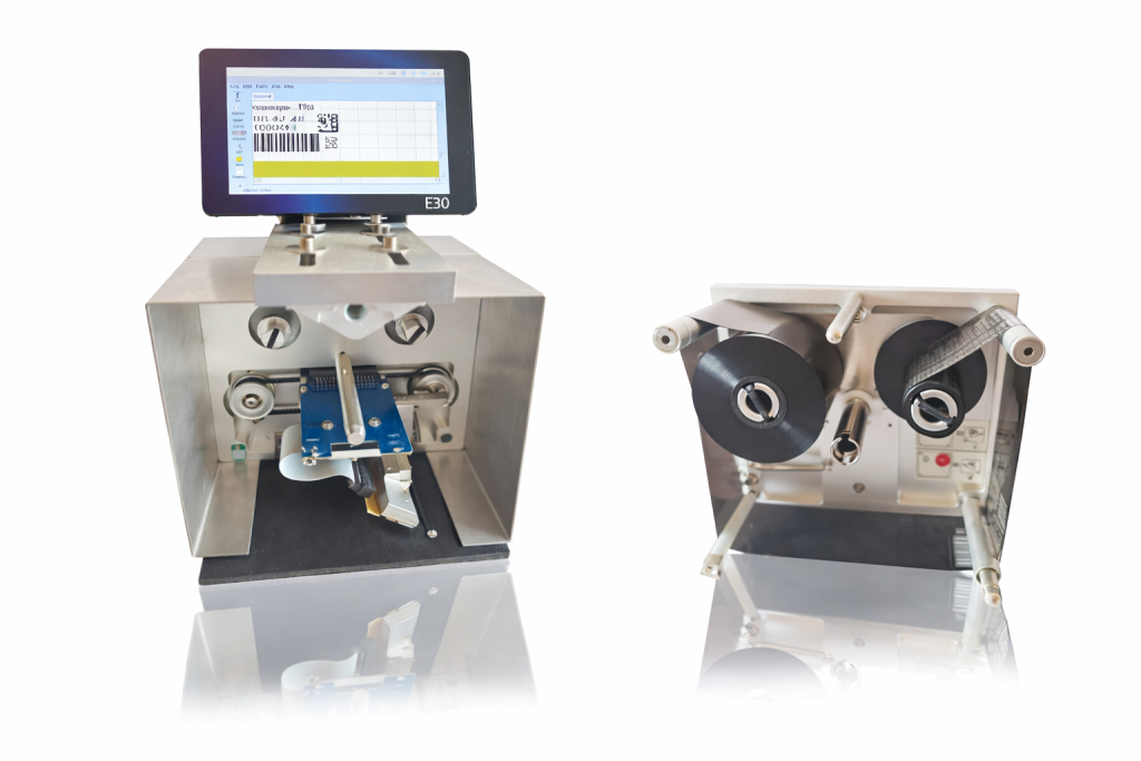 Máy in date nhiệt E30 phù hợp để tích hợp vào dây chuyền sản xuất tự động, kết nối với máy đóng gói, băng tải
