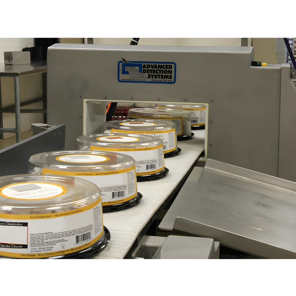 Máy dò kim loại thực phẩm giúp phát hiện nhanh chóng các dị vật kim loại như sắt, thép, inox, nhôm có thể lẫn trong thực phẩm