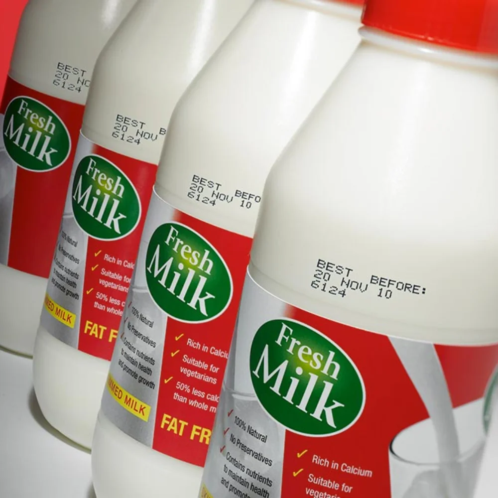 Bao bì ngành sữa rất đa dạng như chai nhựa, chai thủy tinh, hộp giấy, túi, ly