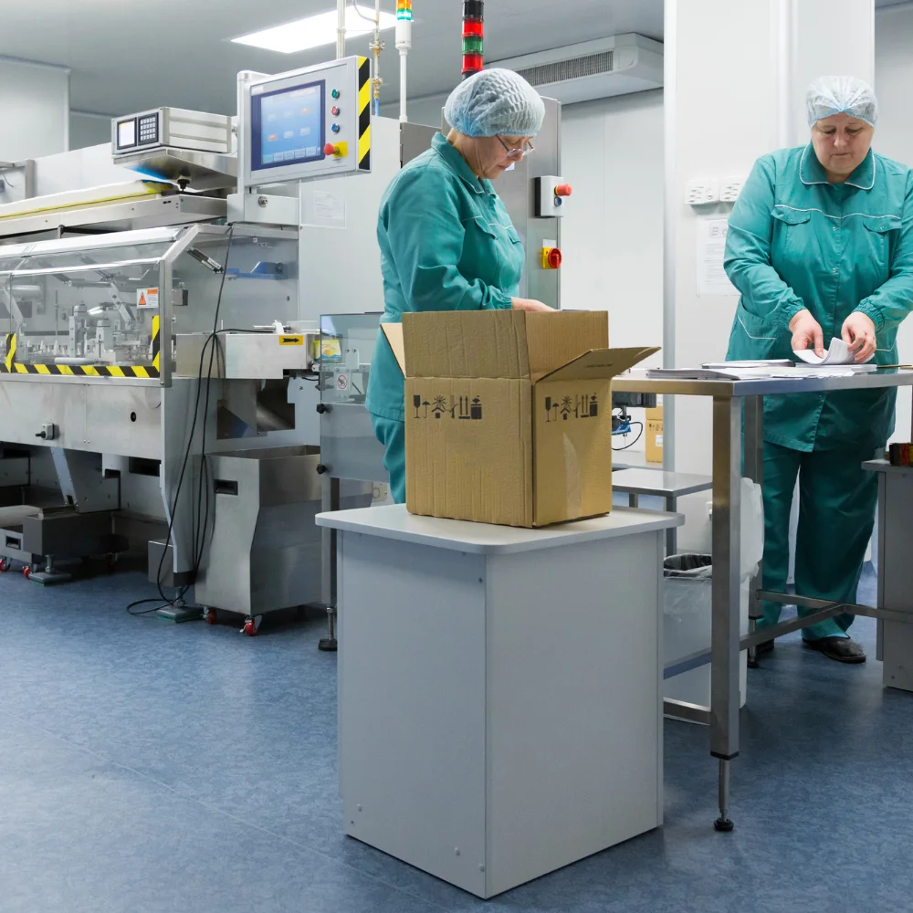 So sánh máy đóng gói tự động và máy đóng gói bán tự động: Nên mua máy nào ?