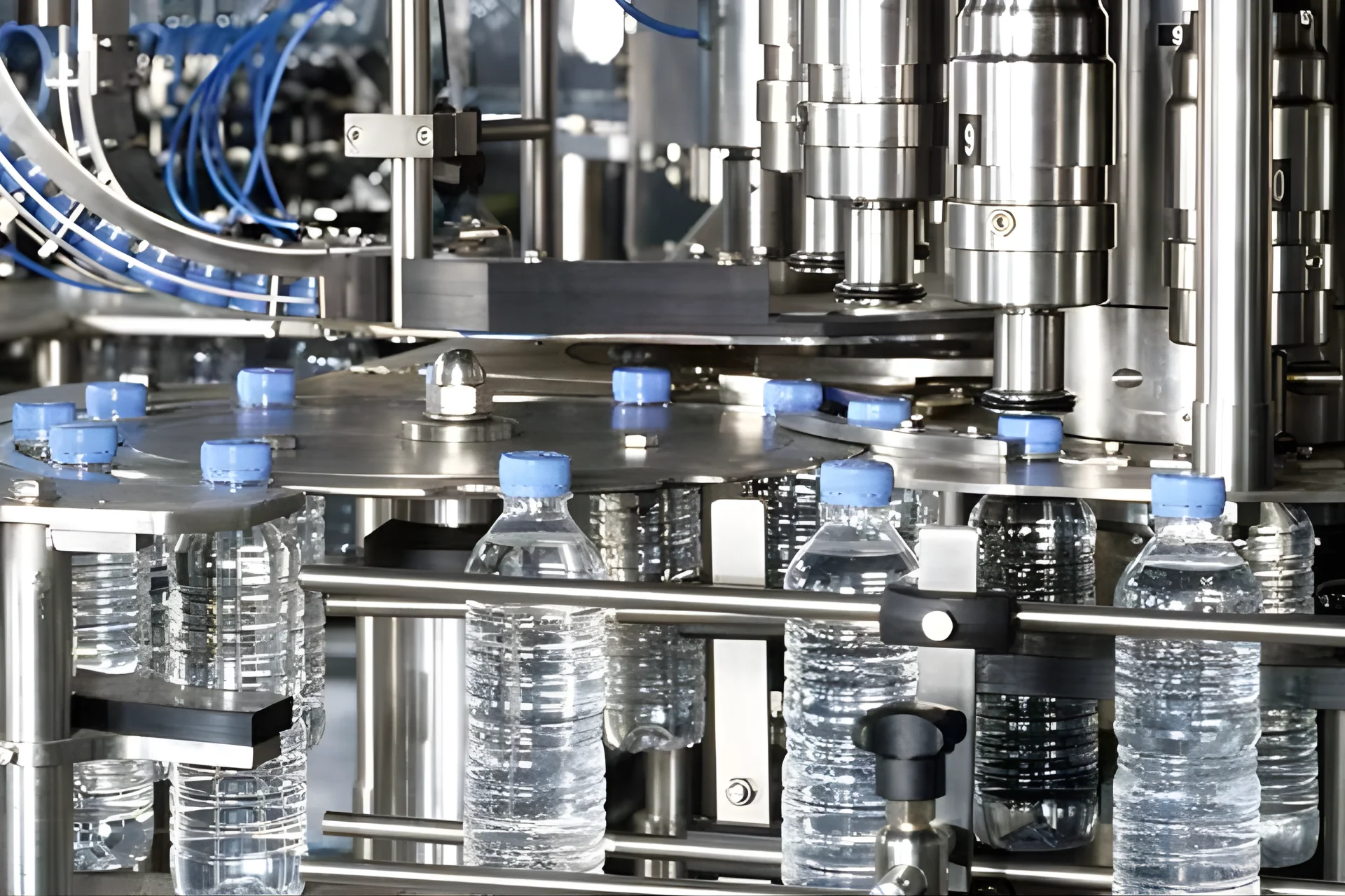 Cấu tạo máy chiết rót: Phân tích chi tiết từng bộ phận và nguyên lý