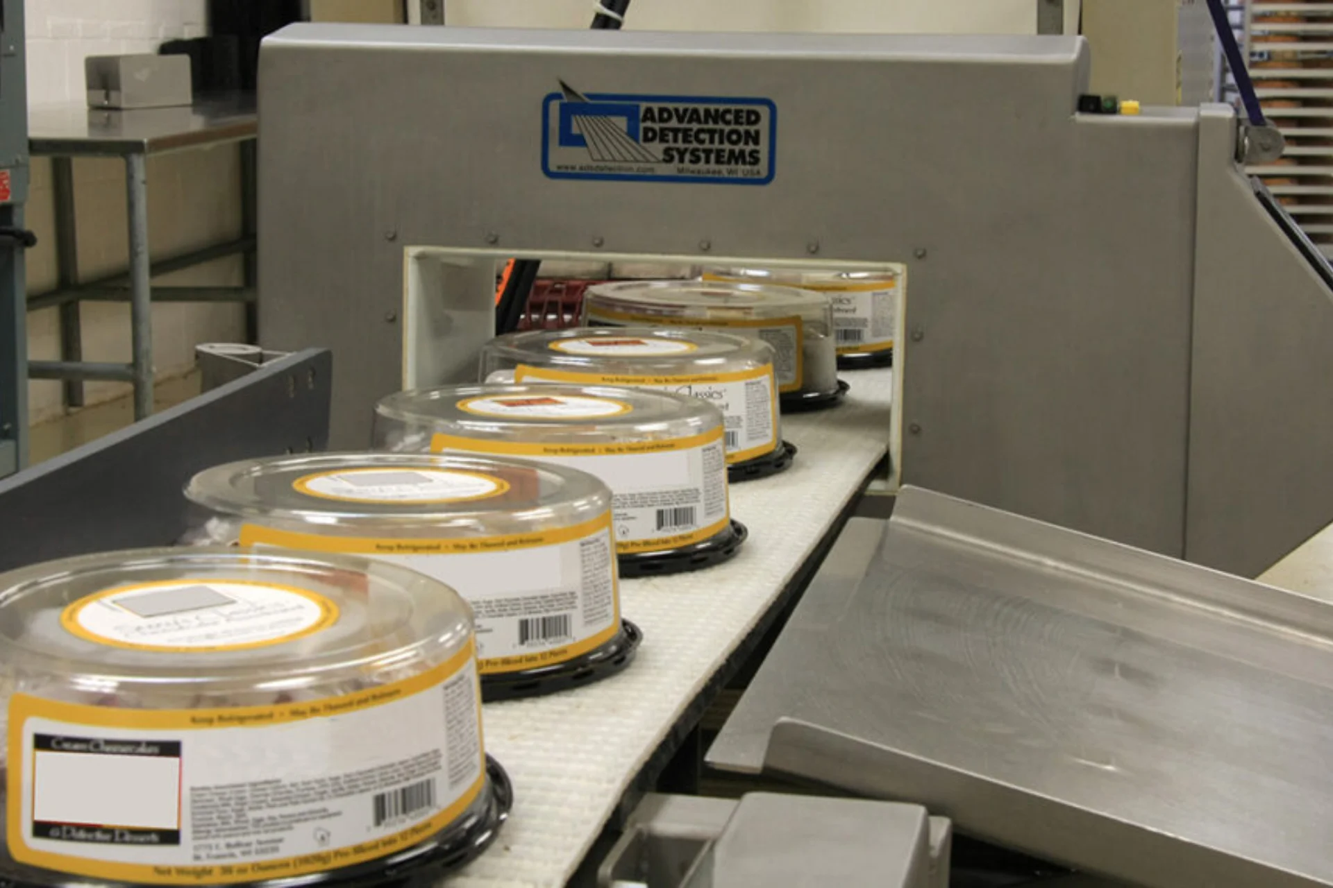 Cấu tạo máy dò kim loại trong thủy sản chi tiết