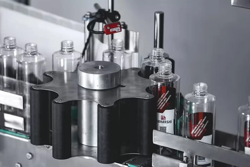 Giá máy dán nhãn chai tròn bao nhiêu? Báo giá chi tiết & kinh nghiệm chọn mua