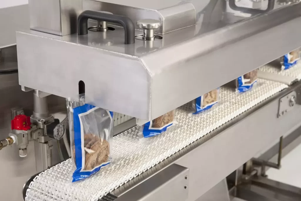 Ngành thực phẩm, dược phẩm, hóa mỹ phẩm hay nông sản đều có yêu cầu riêng về định lượng, vệ sinh, độ kín và cách bảo quản.