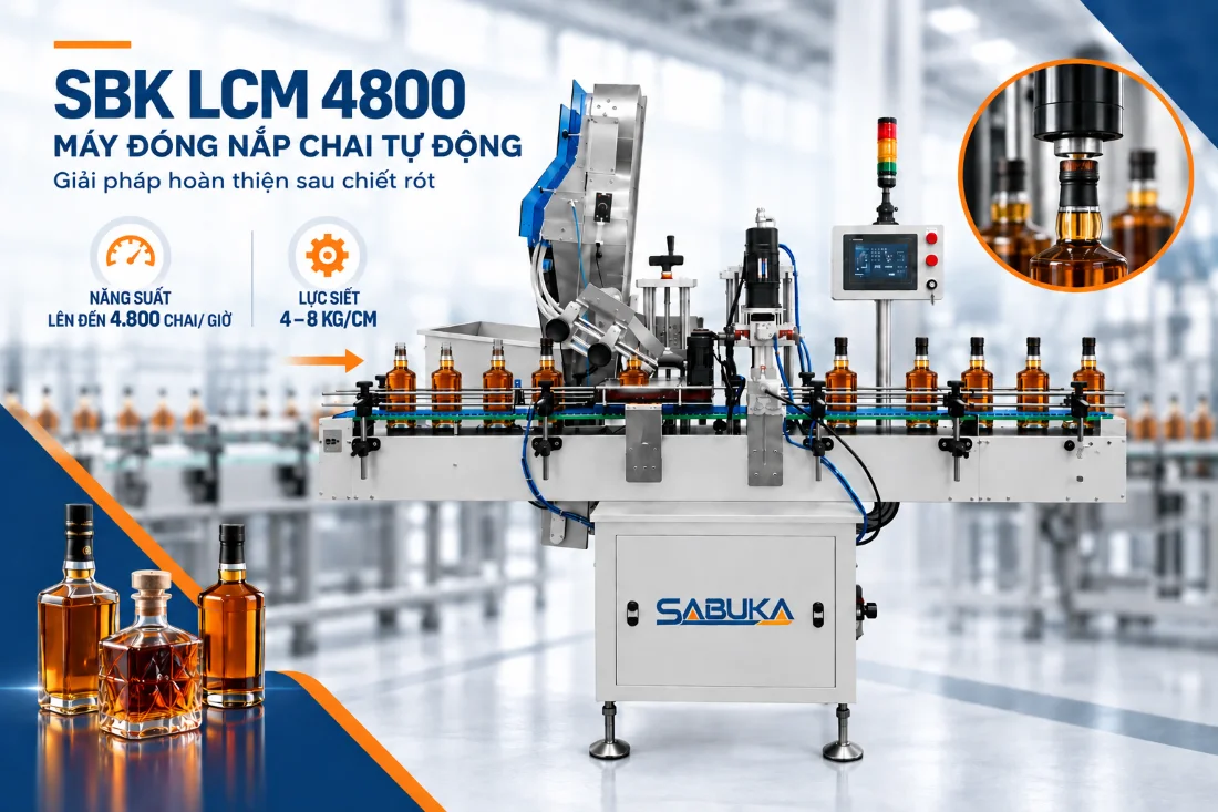Máy đóng nắp chai tự động SBK LCM 4800 vận hành liên tục trên dây chuyền rượu